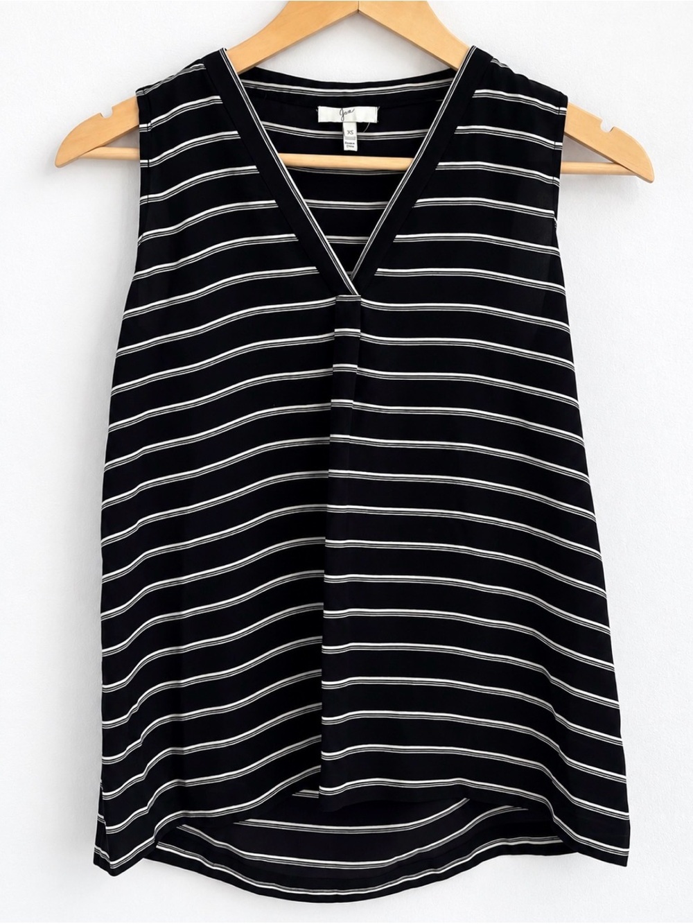 Joie Striped Sleeveless Blouse Minimalist Business Casual Black White XS